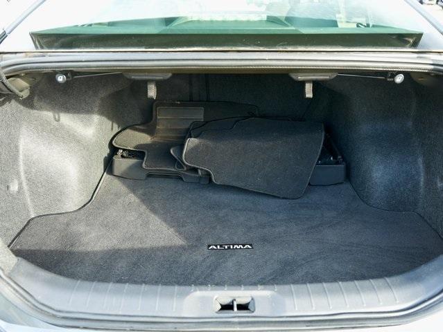 used 2023 Nissan Altima car, priced at $20,282