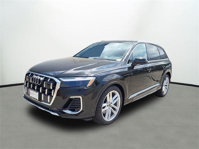 new 2025 Audi Q7 car, priced at $77,514