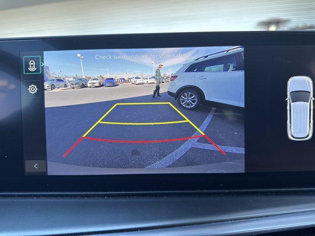 used 2025 Kia Sorento Plug-In Hybrid car, priced at $35,800