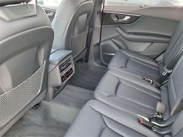 new 2026 Audi Q7 car, priced at $77,794