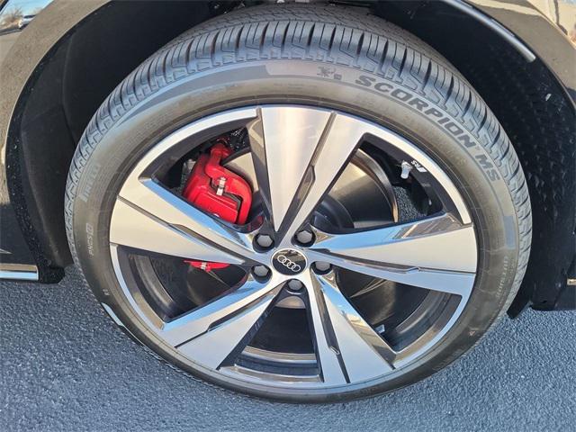 new 2025 Audi SQ5 car, priced at $76,604