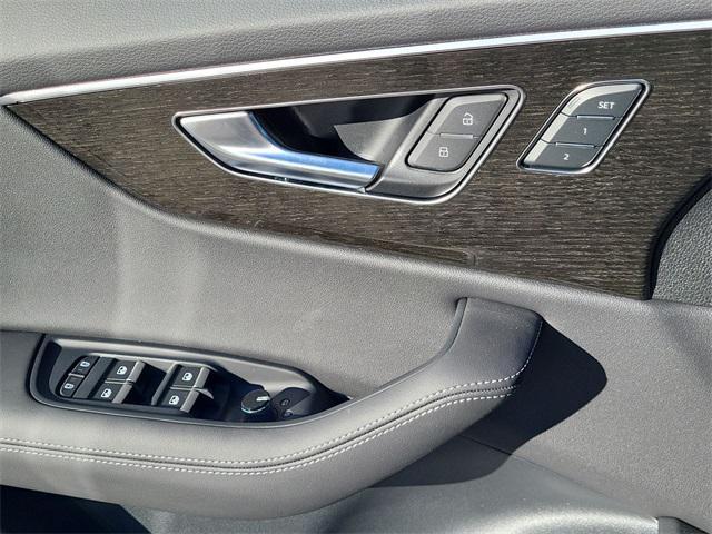 new 2025 Audi Q8 car, priced at $81,534