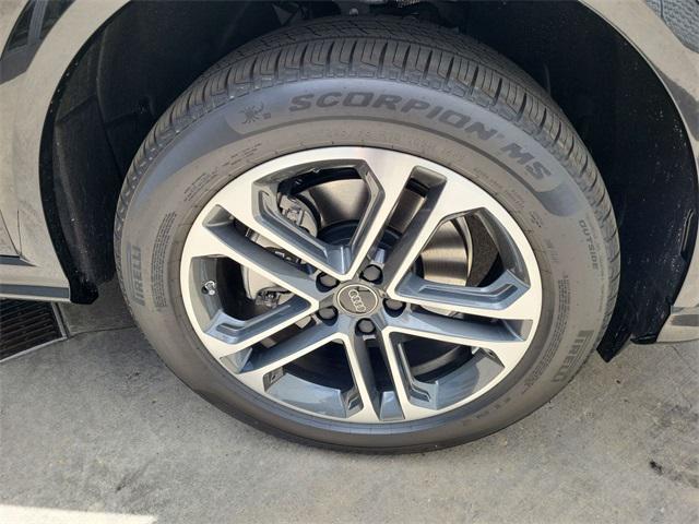 new 2025 Audi Q5 car, priced at $56,324