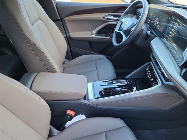 new 2025 Audi Q5 car, priced at $55,917