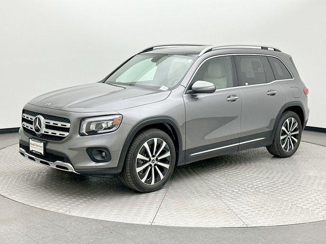used 2023 Mercedes-Benz GLB 250 car, priced at $30,500