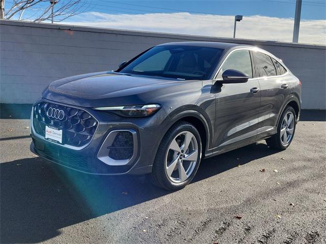 new 2025 Audi Q5 car, priced at $67,124