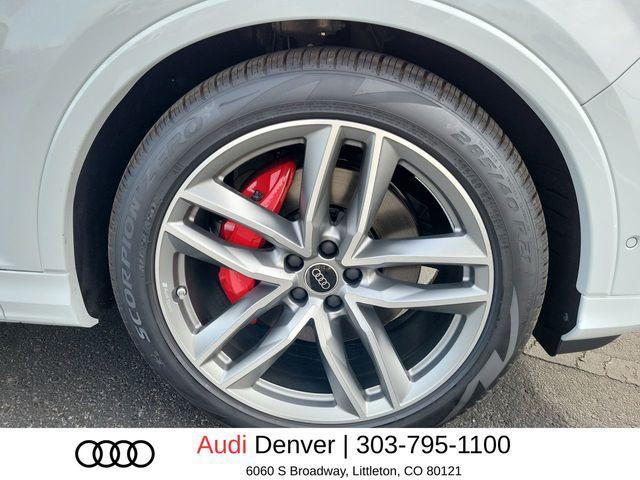 new 2026 Audi Q7 car, priced at $85,139