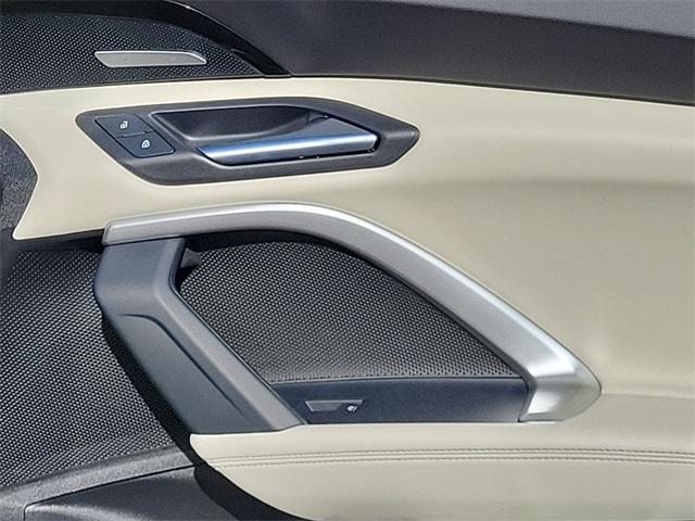 new 2025 Audi Q5 car, priced at $61,059