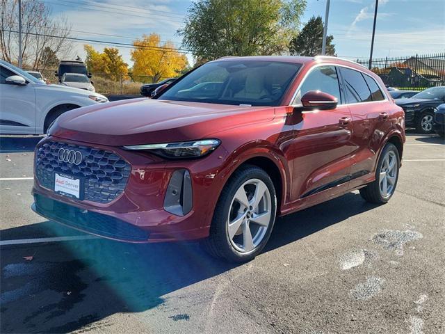 new 2025 Audi Q5 car, priced at $61,059