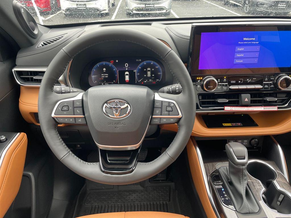 new 2026 Toyota Highlander car, priced at $54,808