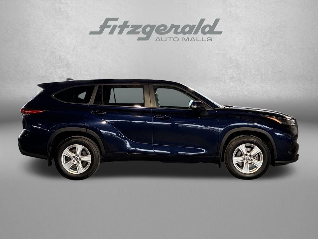 used 2023 Toyota Highlander car, priced at $35,995