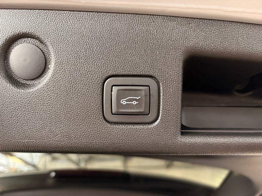 used 2019 Chevrolet Equinox car, priced at $16,495