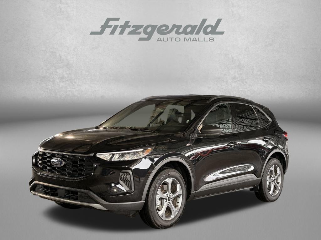 used 2025 Ford Escape car, priced at $25,495
