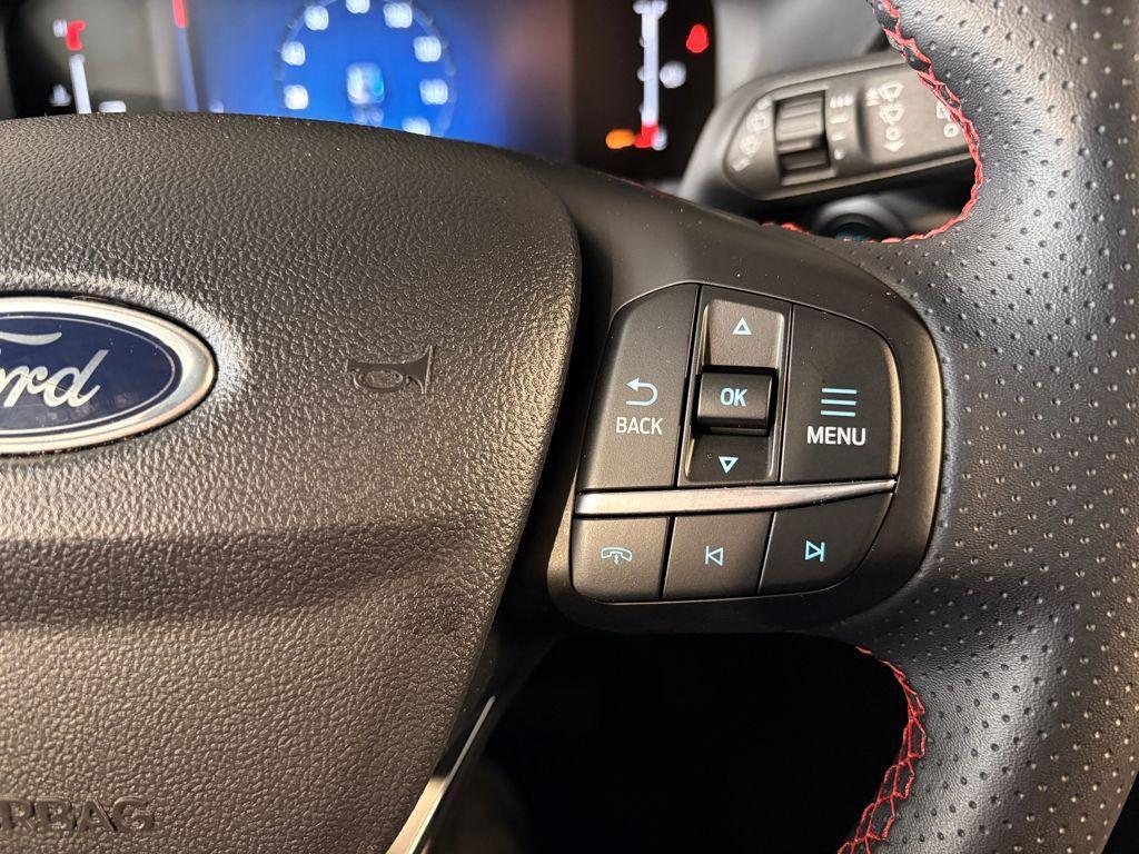 used 2025 Ford Escape car, priced at $25,294