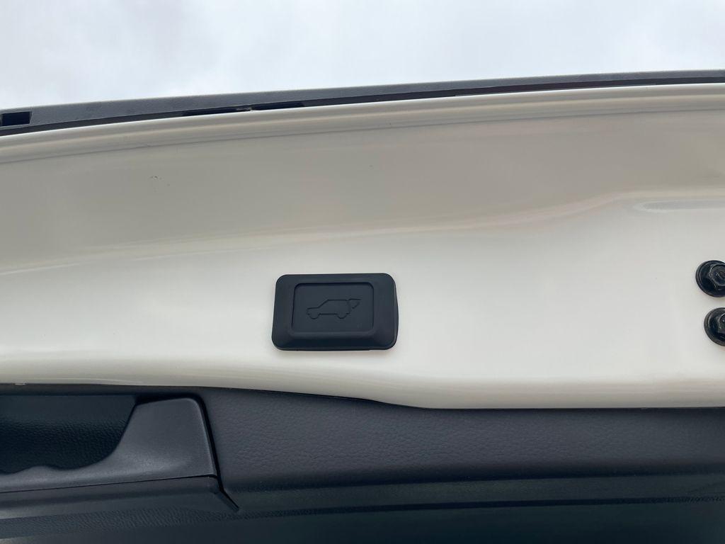 new 2025 Toyota RAV4 car, priced at $39,884