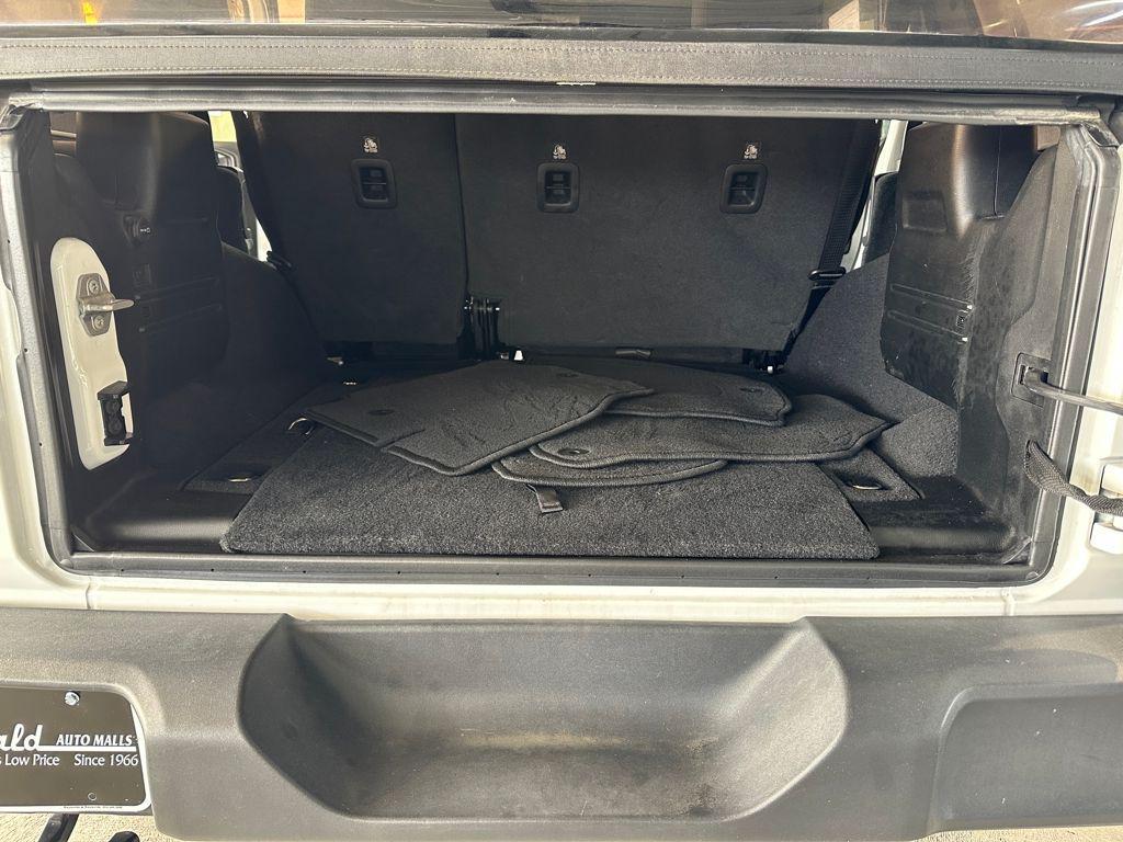 used 2021 Jeep Wrangler Unlimited car, priced at $24,795