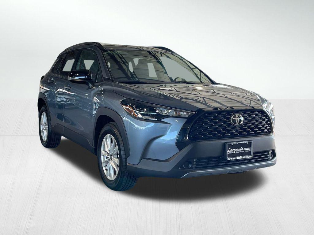 used 2025 Toyota Corolla Cross car, priced at $25,995