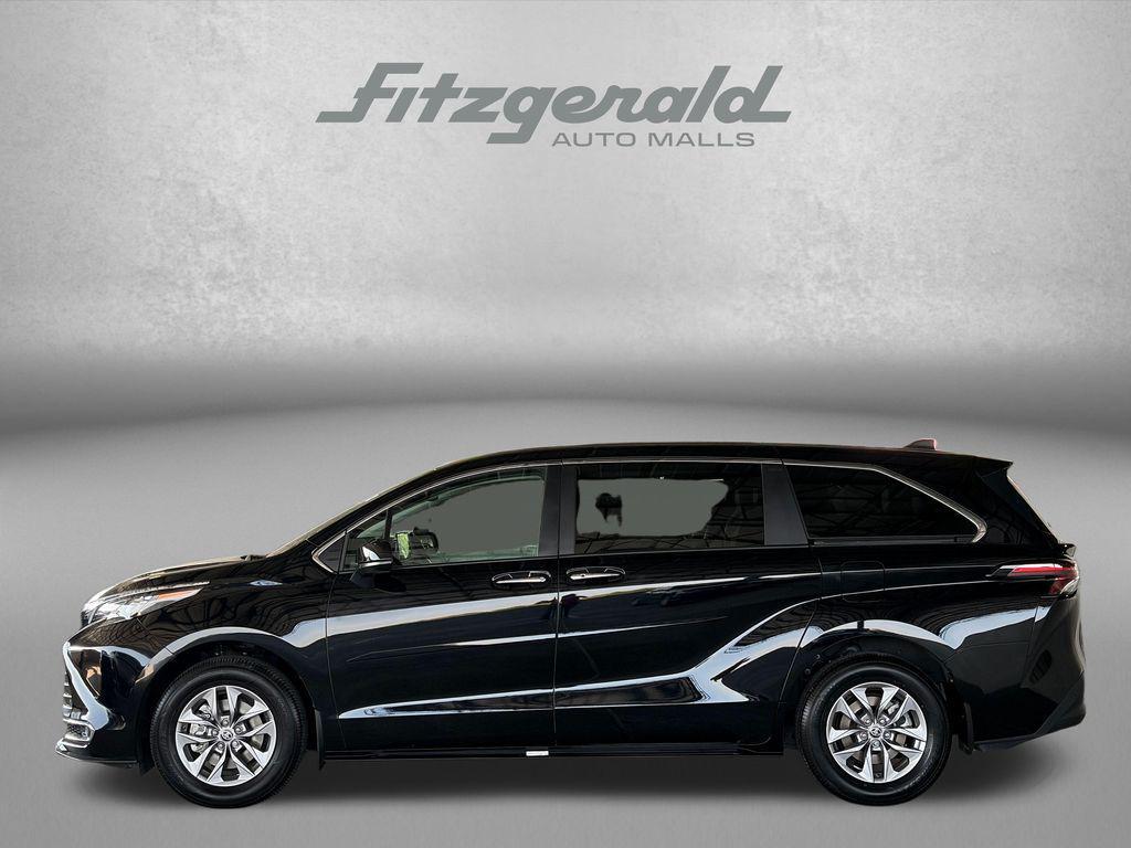 used 2024 Toyota Sienna car, priced at $44,394