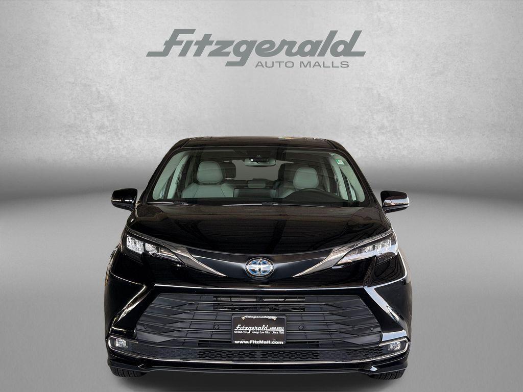 used 2024 Toyota Sienna car, priced at $44,394
