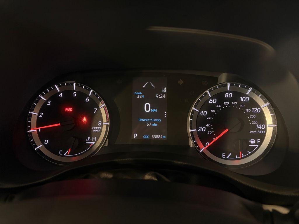 used 2021 Toyota Highlander car, priced at $30,995