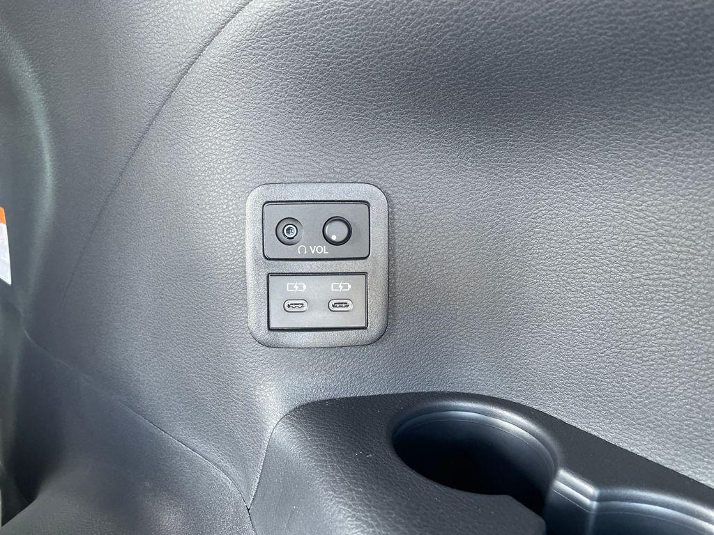 new 2026 Toyota Sienna car, priced at $52,155