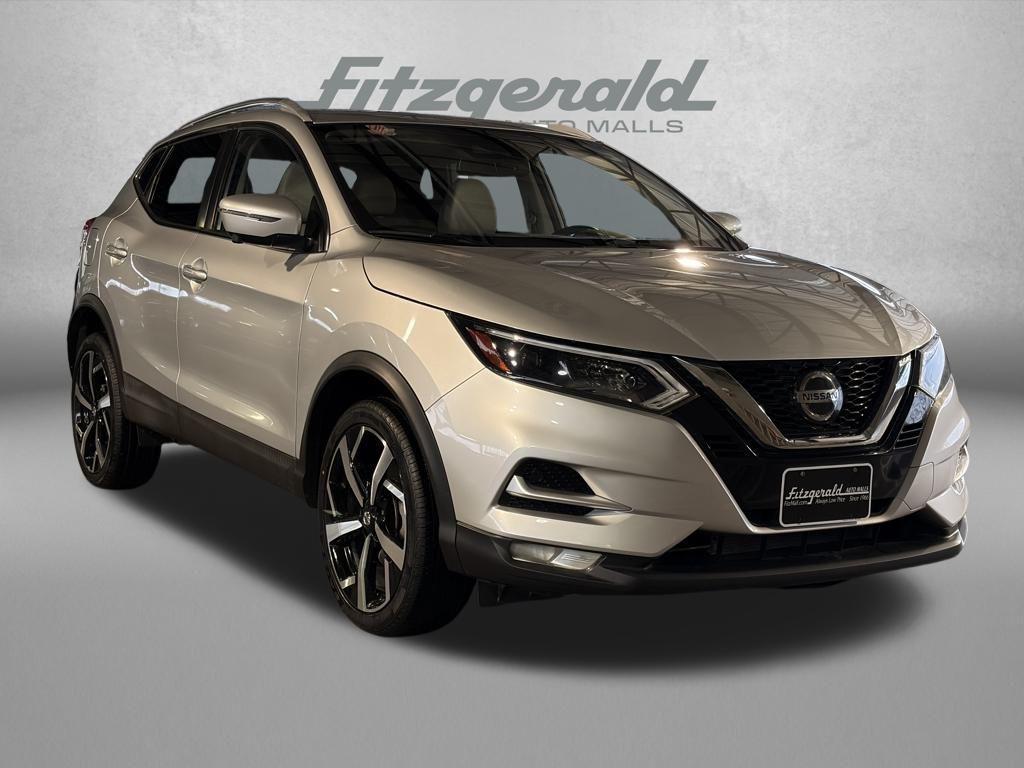 used 2020 Nissan Rogue Sport car, priced at $17,295