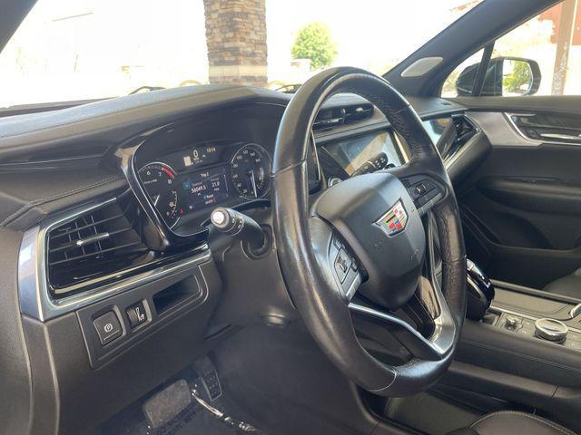 used 2021 Cadillac XT6 car, priced at $29,227