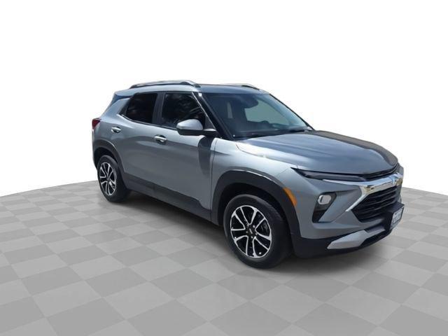 used 2026 Chevrolet TrailBlazer car, priced at $27,180