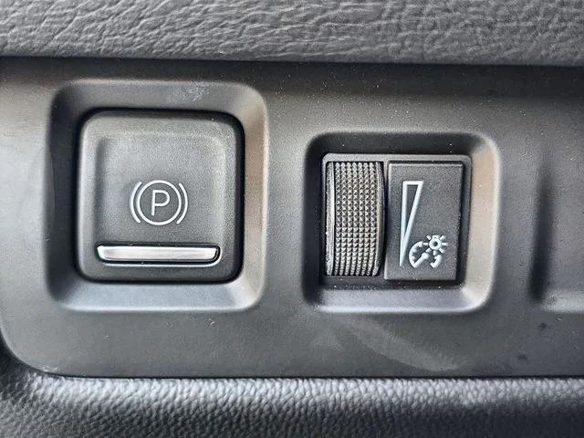 used 2024 Cadillac XT4 car, priced at $29,903