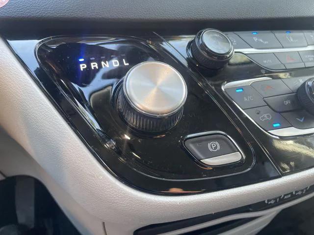 used 2024 Chrysler Pacifica car, priced at $25,991