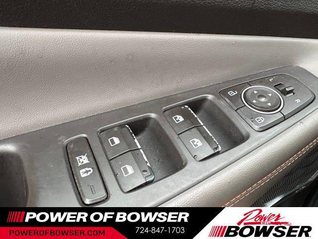 used 2019 Hyundai Santa Fe car, priced at $19,204