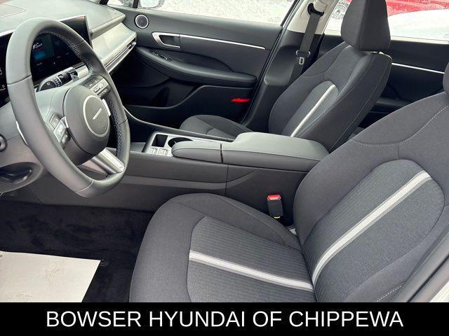 new 2026 Hyundai Sonata Hybrid car, priced at $33,133