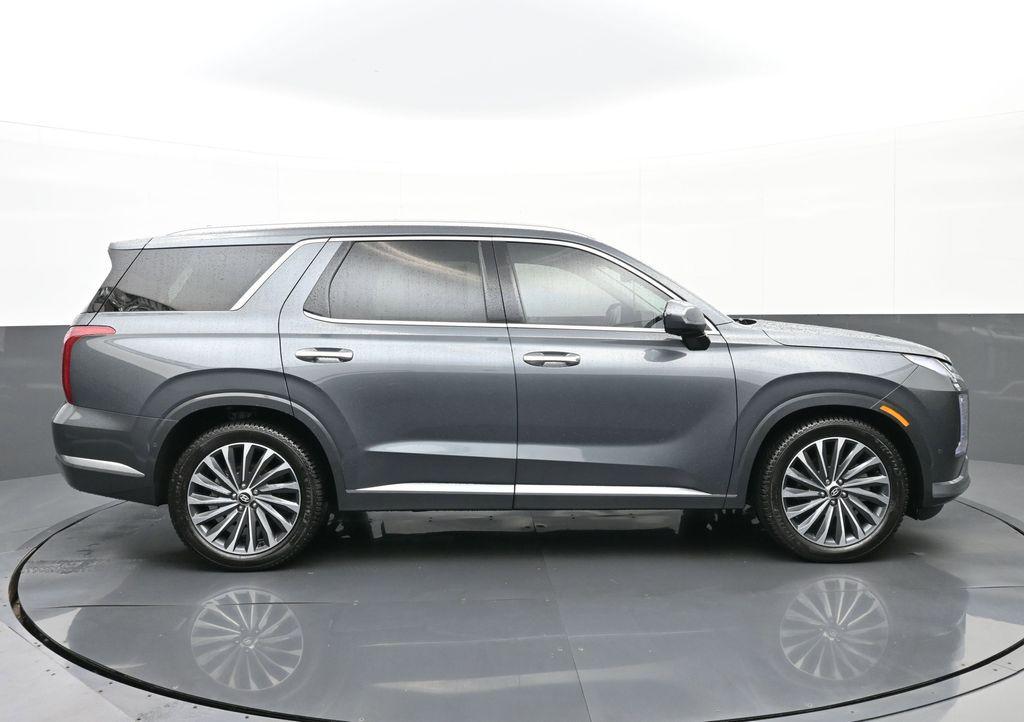 used 2024 Hyundai Palisade car, priced at $35,389