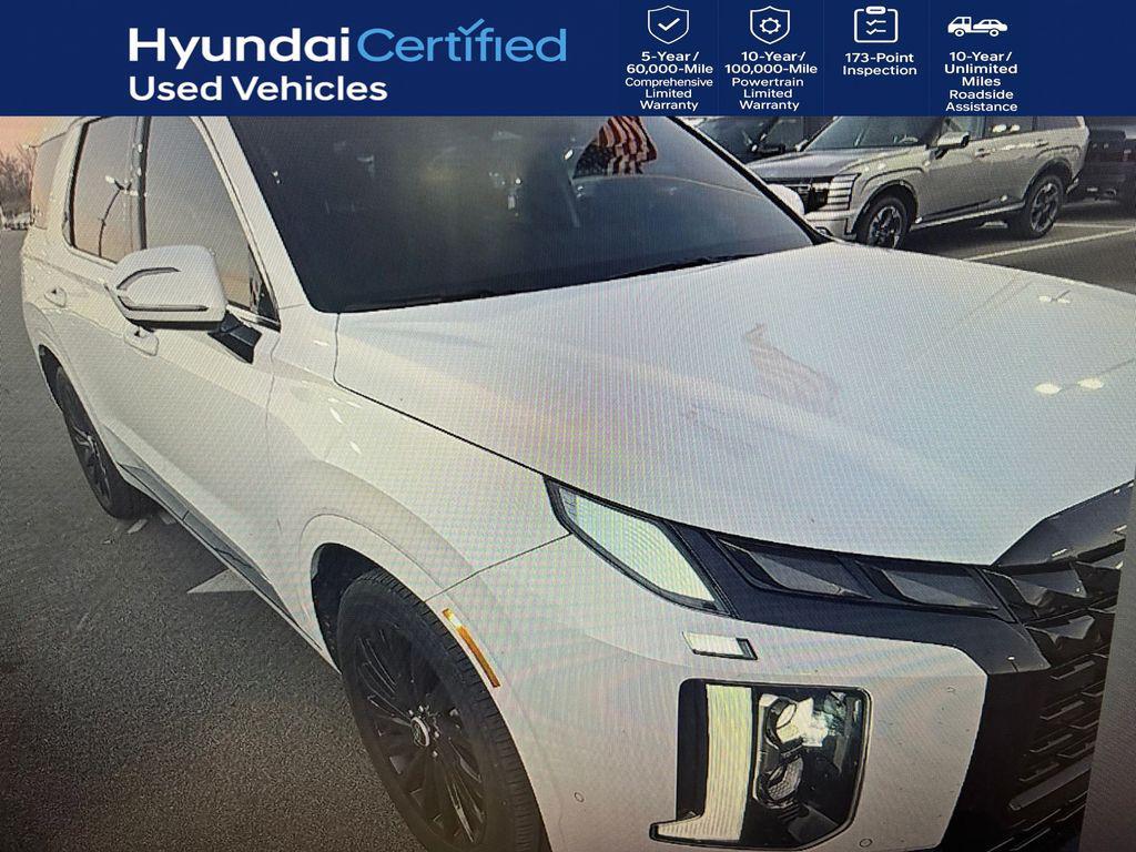 used 2024 Hyundai Palisade car, priced at $42,889
