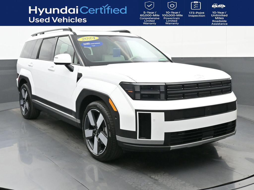 used 2024 Hyundai Santa Fe car, priced at $31,888