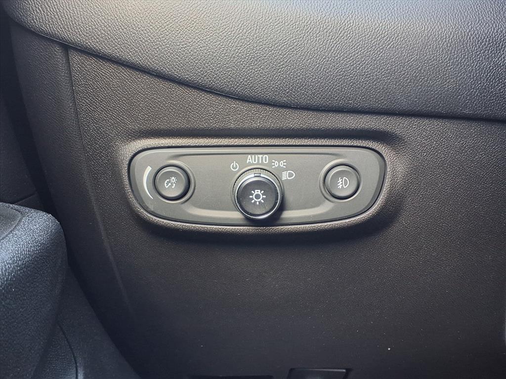 used 2020 Chevrolet Equinox car, priced at $19,995