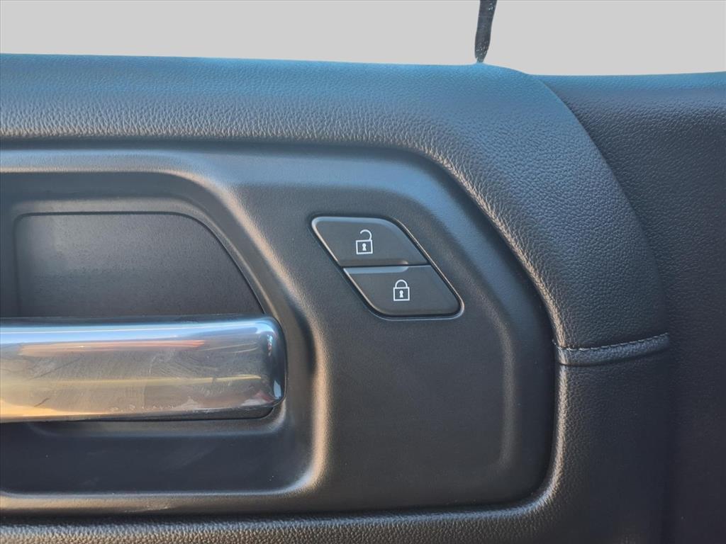 used 2020 Chevrolet Silverado 1500 car, priced at $27,544