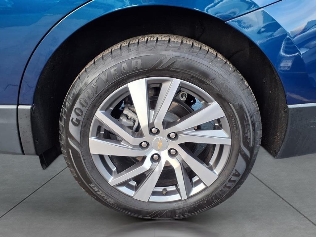 used 2023 Chevrolet Equinox car, priced at $24,229