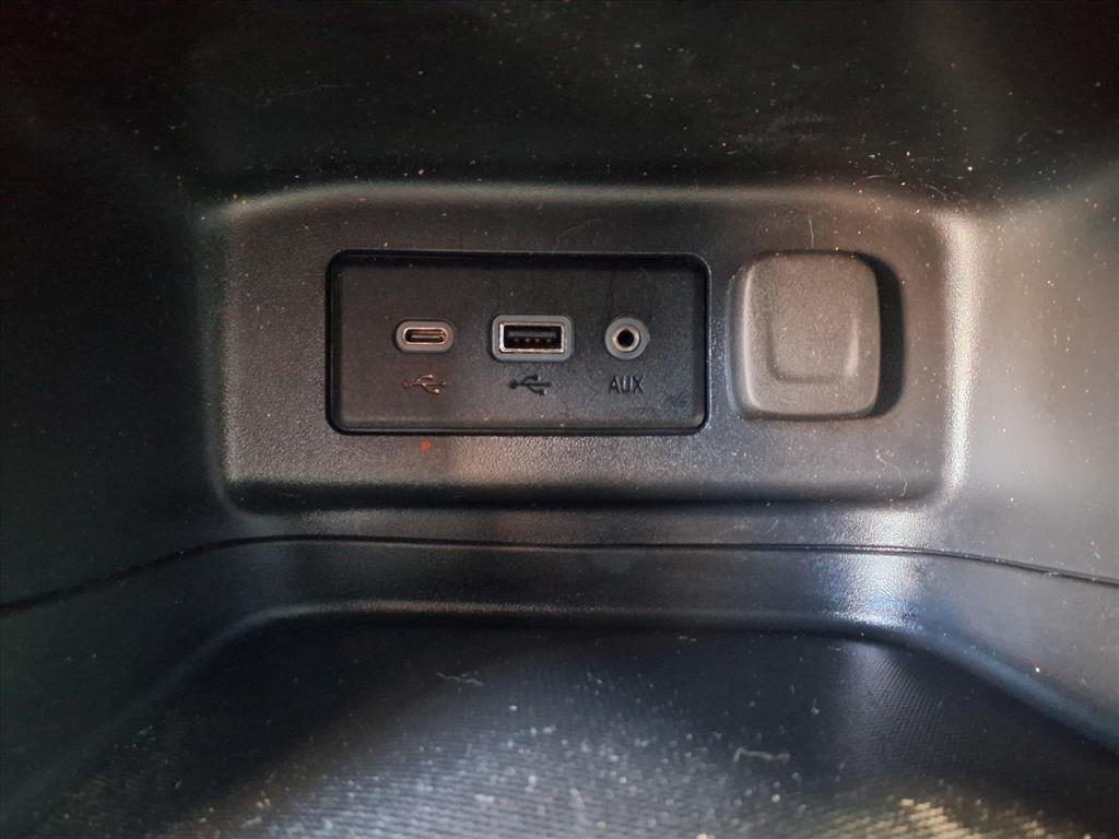 used 2019 Chevrolet Equinox car, priced at $10,929