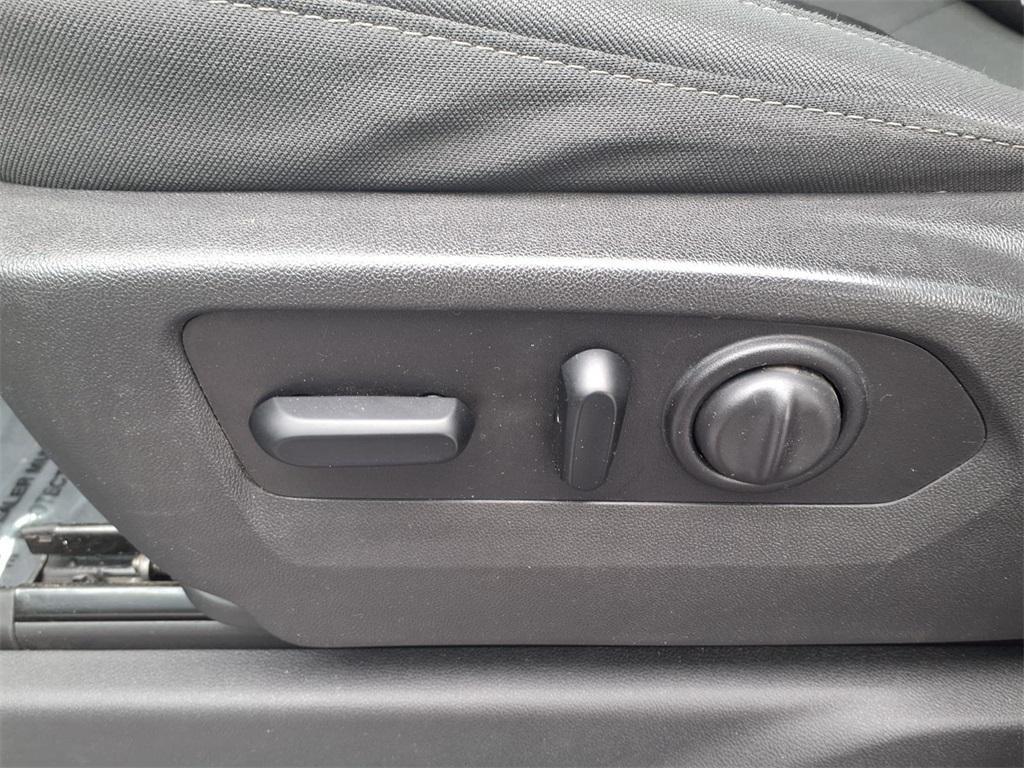 used 2021 Chevrolet Silverado 2500 car, priced at $46,995