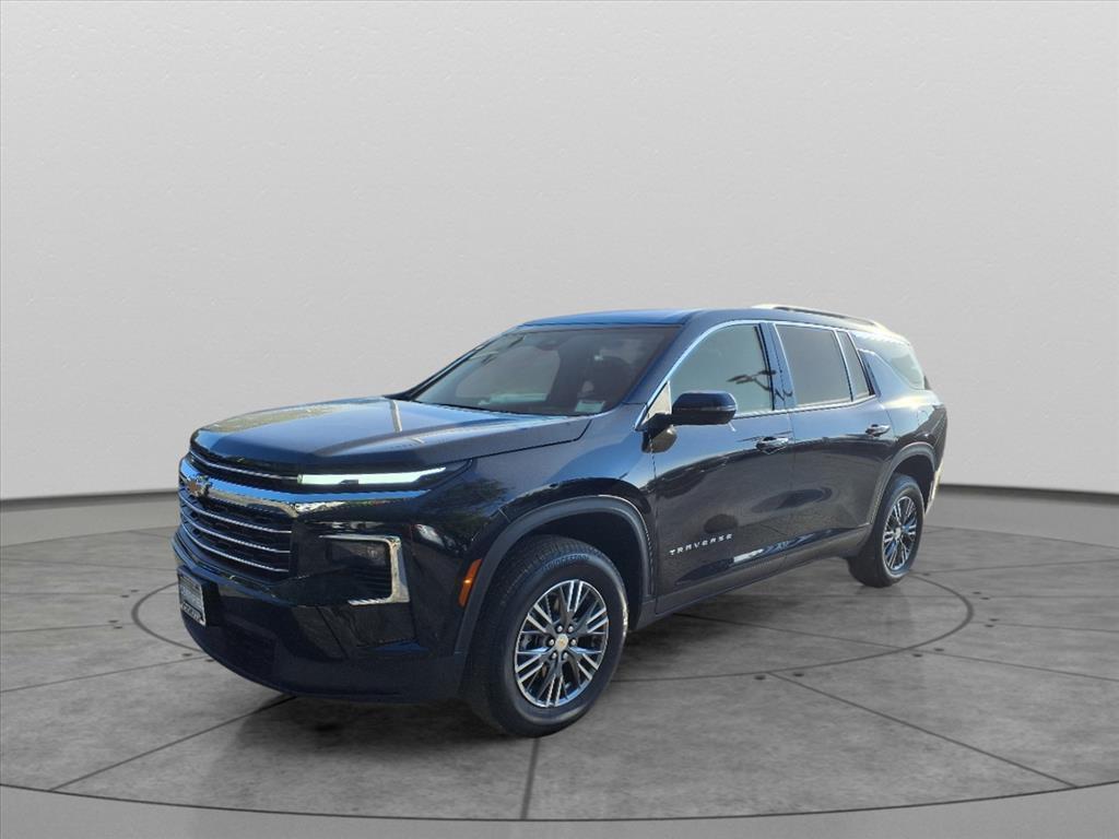 used 2025 Chevrolet Traverse car, priced at $40,995