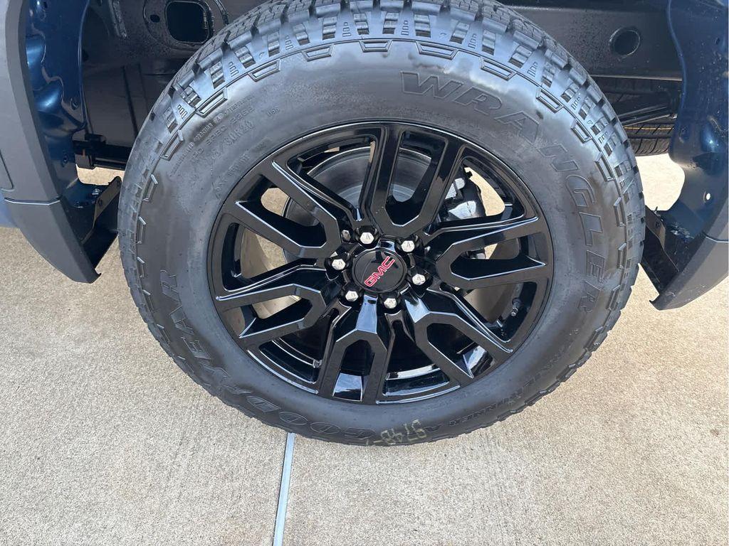 new 2026 GMC Sierra 1500 car, priced at $56,200