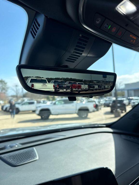 new 2026 Chevrolet Traverse car, priced at $59,460