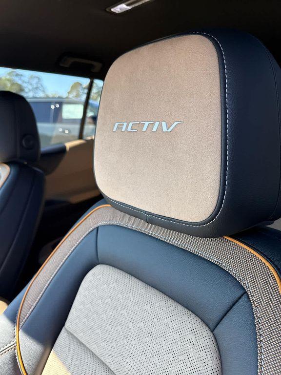 new 2026 Chevrolet Equinox car, priced at $39,330