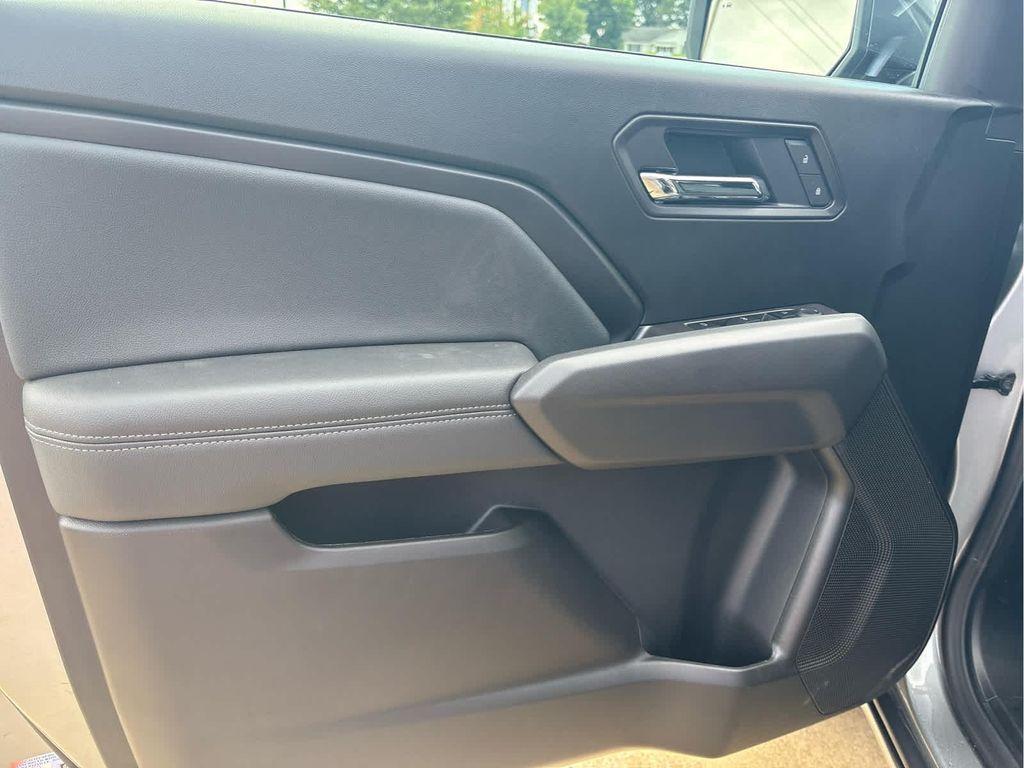 new 2026 Chevrolet Colorado car, priced at $43,025
