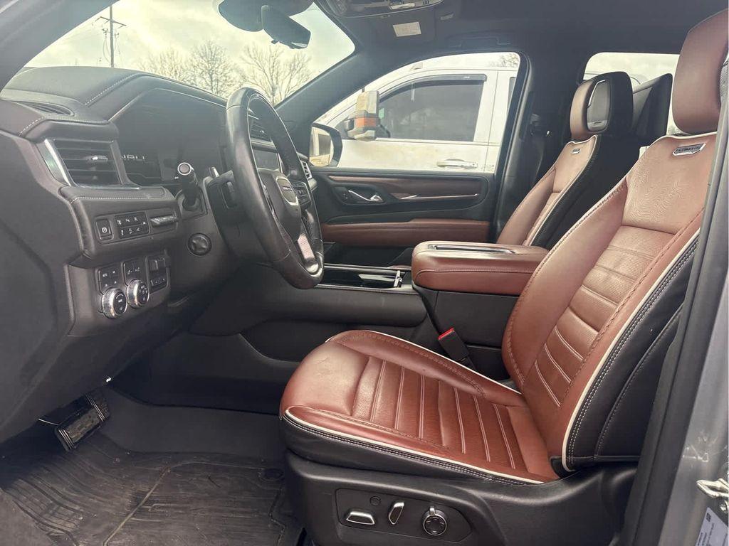 used 2023 GMC Yukon XL car, priced at $65,995