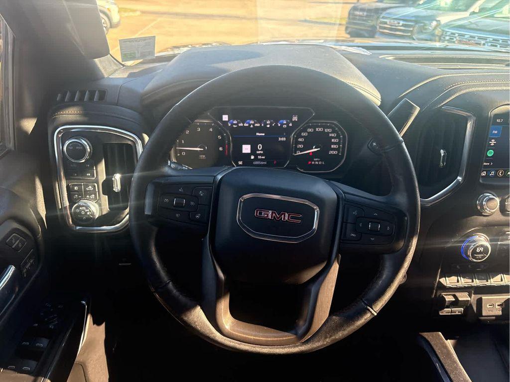 used 2022 GMC Sierra 1500 car, priced at $39,995