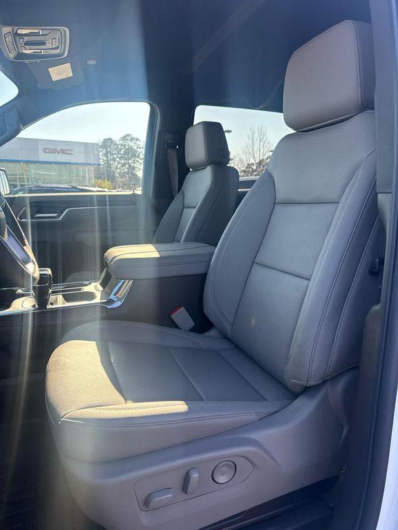 new 2026 GMC Sierra 1500 car, priced at $68,040
