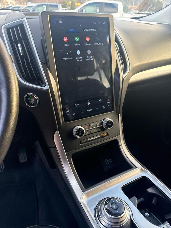 used 2024 Ford Edge car, priced at $21,820