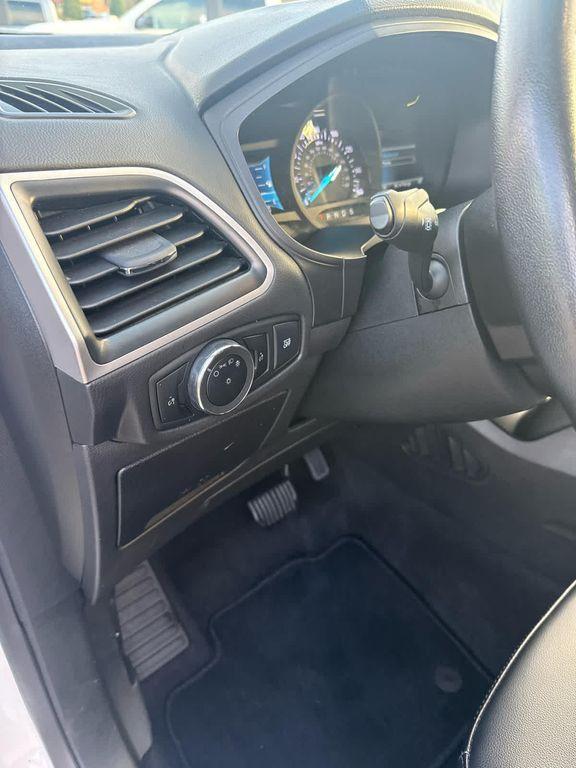 used 2024 Ford Edge car, priced at $21,820